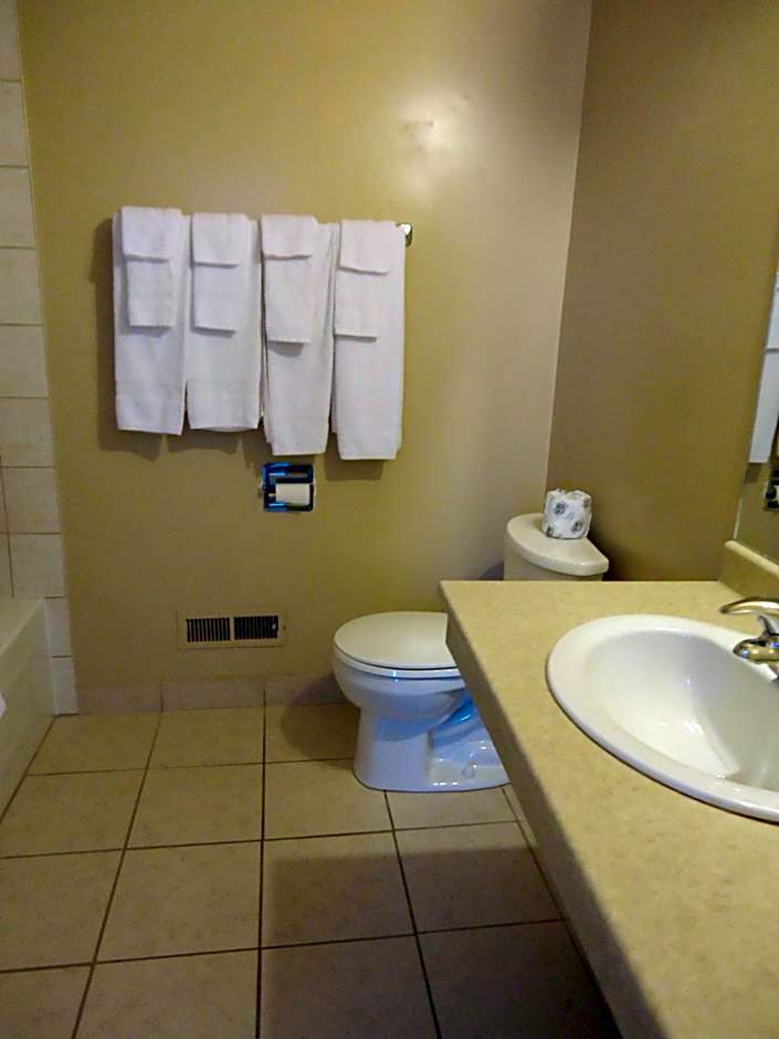 Kingsway Inn
