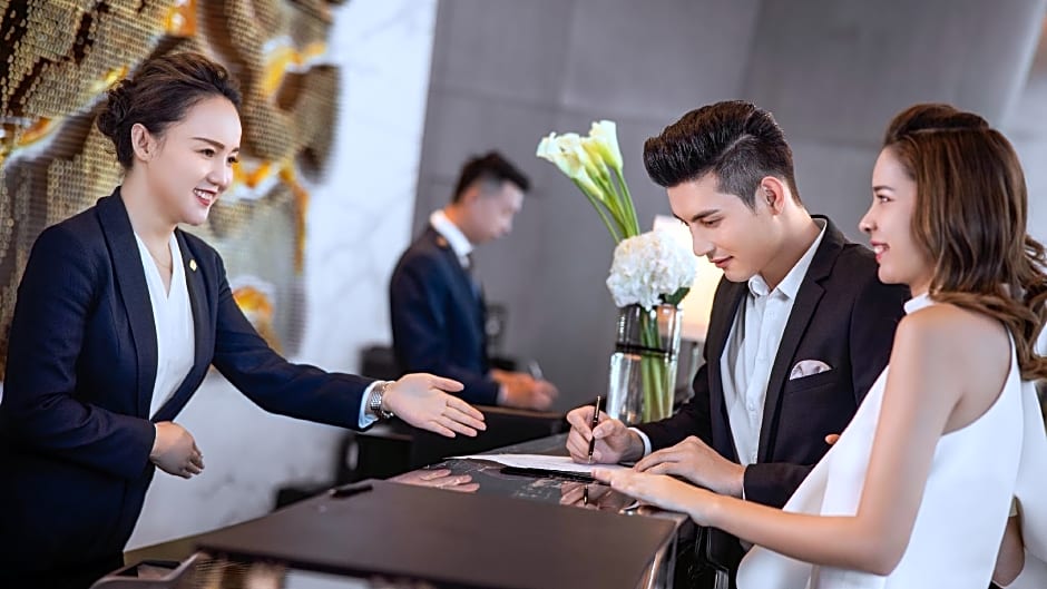 InterContinental Tianjin Yujiapu Hotel and Residences By IHG