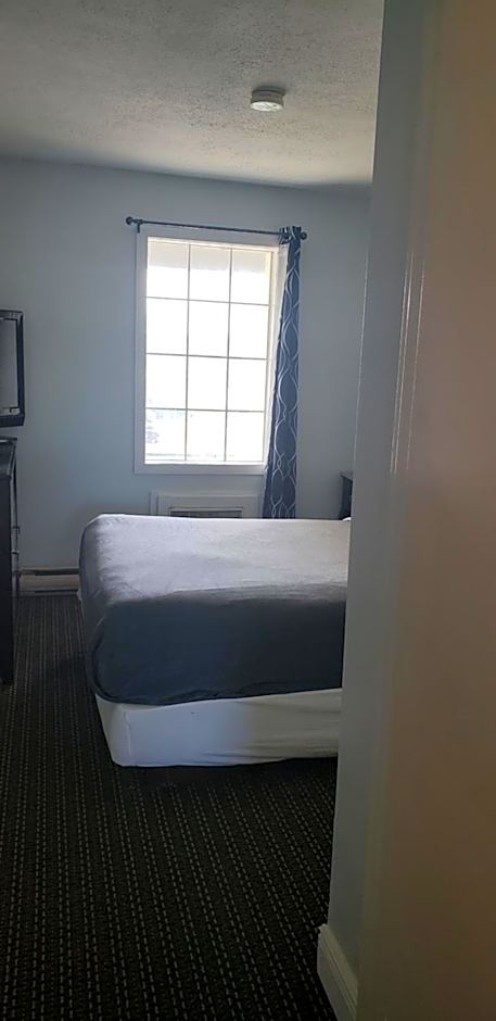 Niagara Falls Courtside Inn