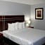 Rancho San Diego Inn & Suites