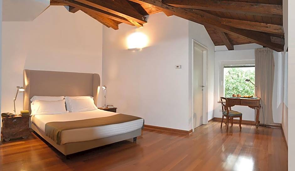 Finis Africae Hotel