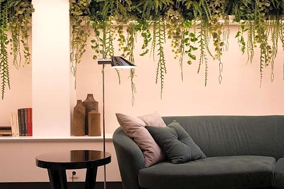 Acacia Suite