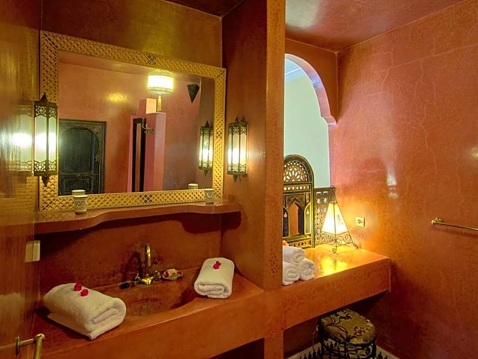 Ryad Watier & SPA