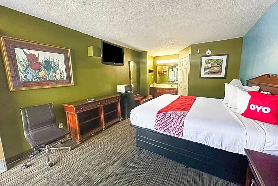 Bonita Lakes Inn by Capital O Meridian I20