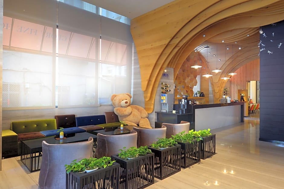 Golden Tulip Glory Fine Hotel