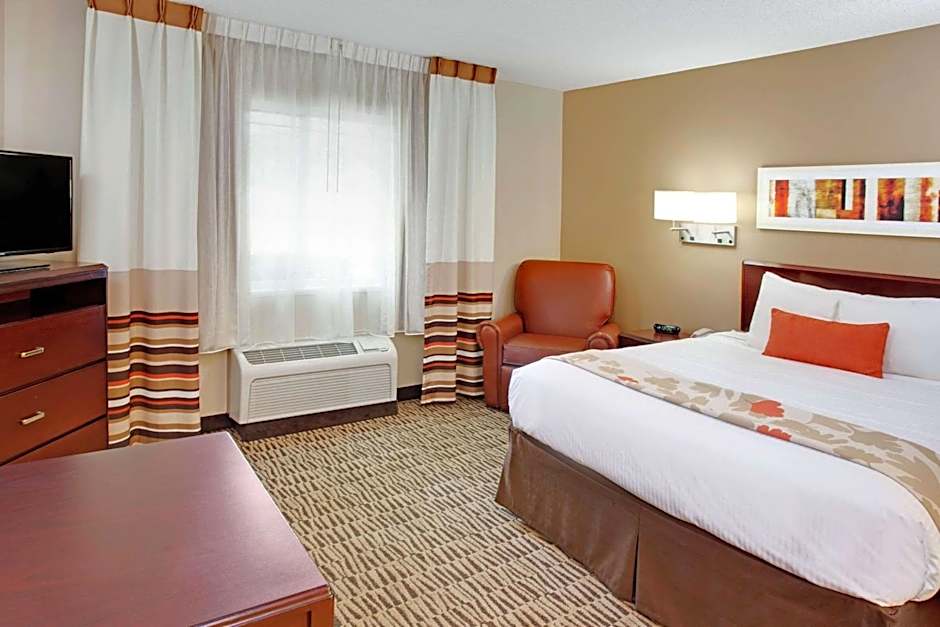 MainStay Suites Detroit Farmington Hills