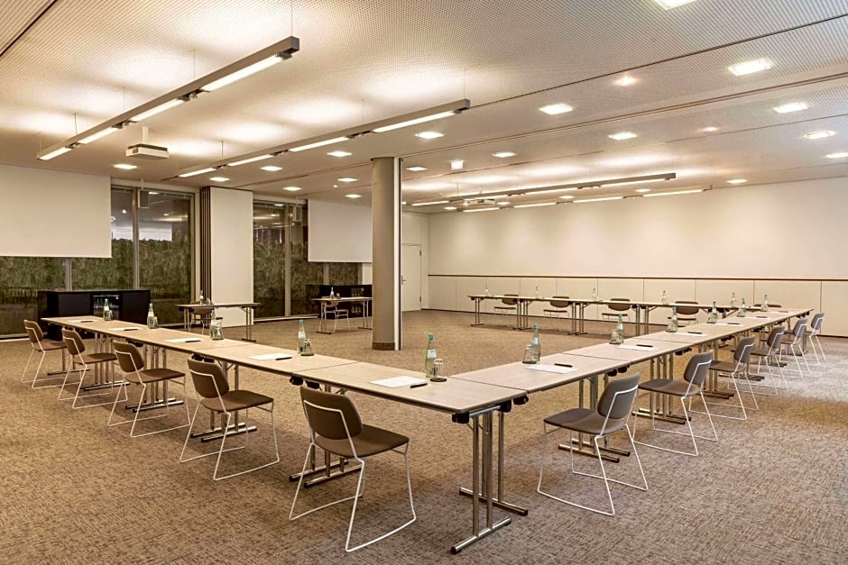 Vienna House Easy by Wyndham Stuttgart