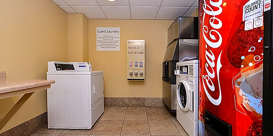 Holiday Inn Express Crestwood By IHG