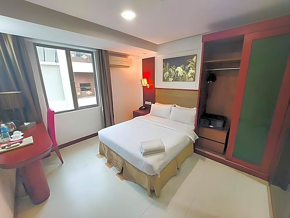 Celyn Hotel