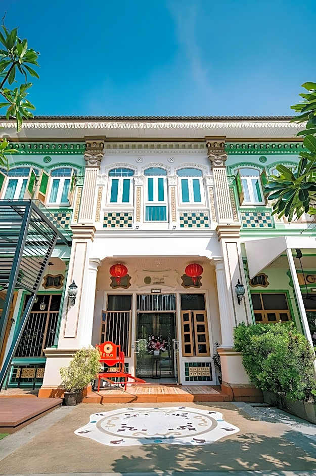 O'nya Phuket Hotel