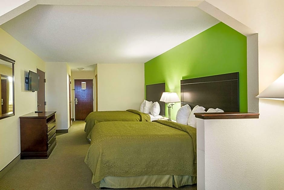 Quality Inn & Suites near I-80 and I-294