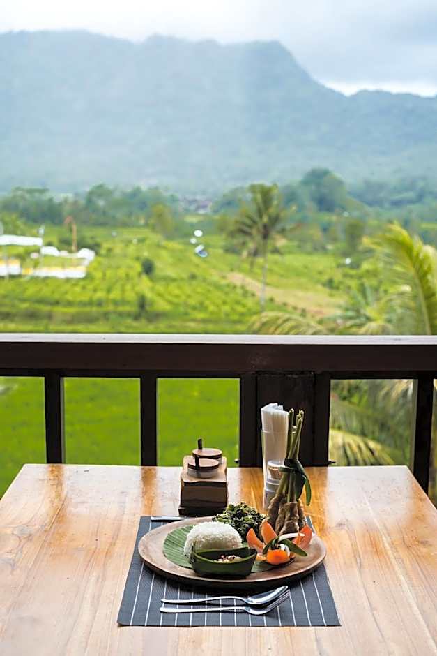 Ume Dukuh Home Sidemen