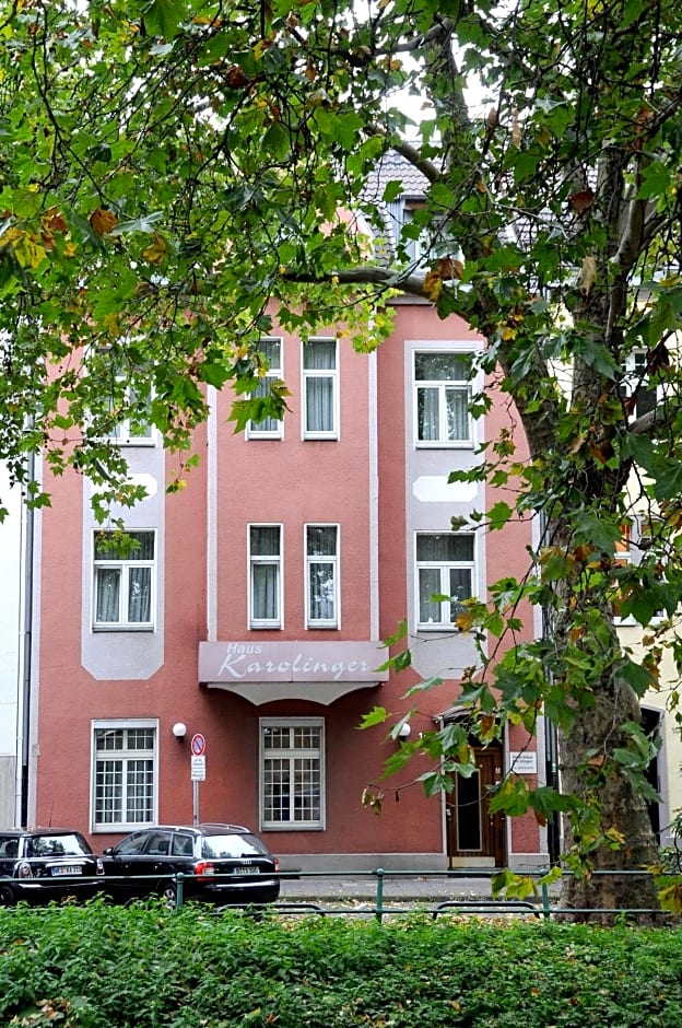 Hotel Karolinger