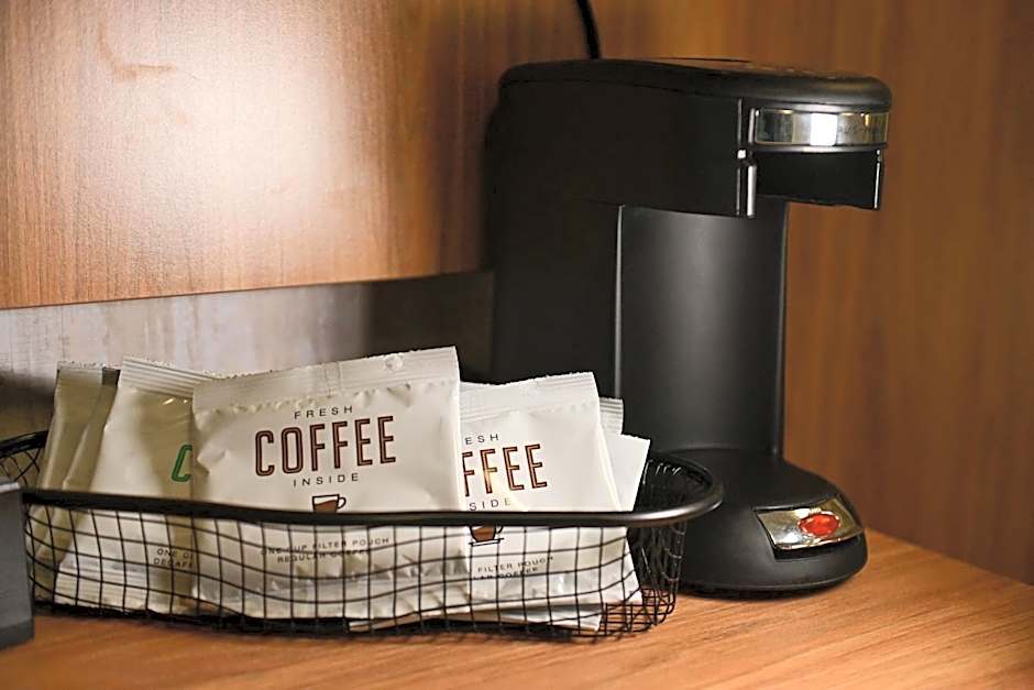 Days Inn by Wyndham Bronx Near Botanical Garden