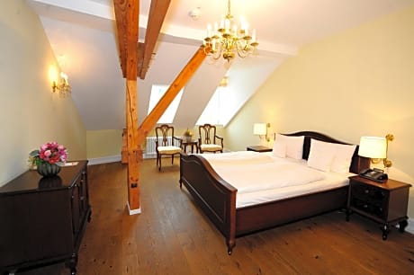 Superior Single Room