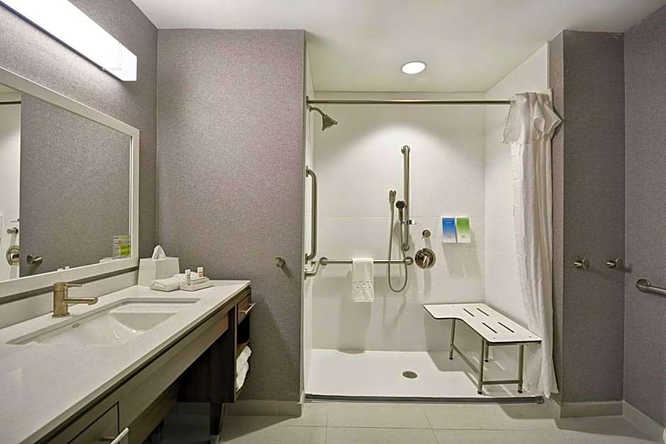 Home2 Suites By Hilton Queensbury Glens Falls