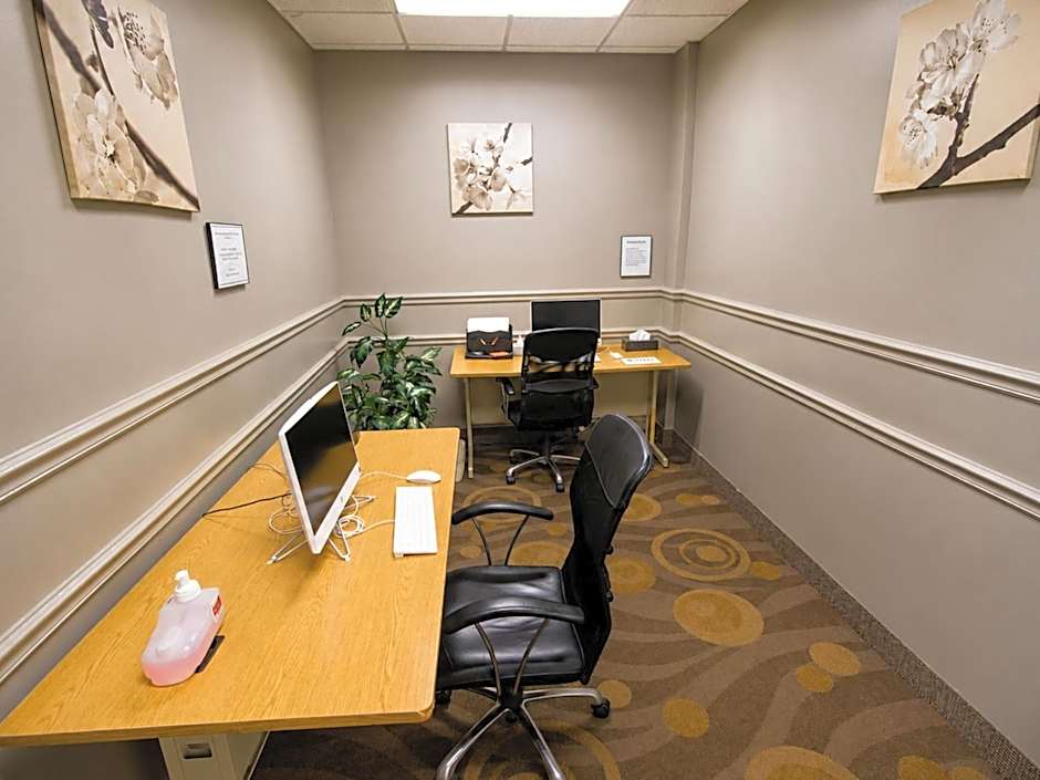 Atrium Hotel And Suites Dfw Airport