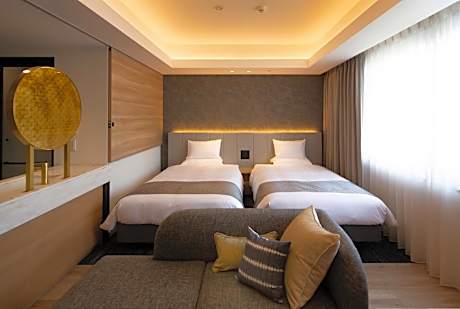Premier Twin Room