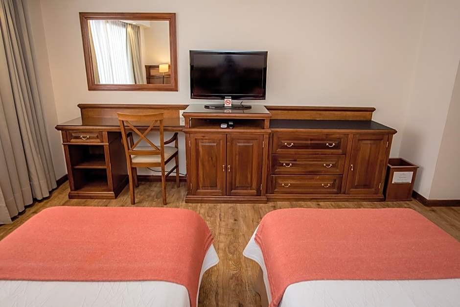 Ayres De Salta Hotel