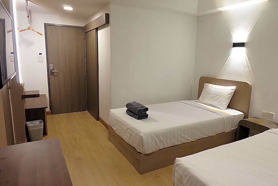 U-Thong Hotel