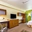 Home2 Suites By Hilton Albany Airport/Wolf Rd