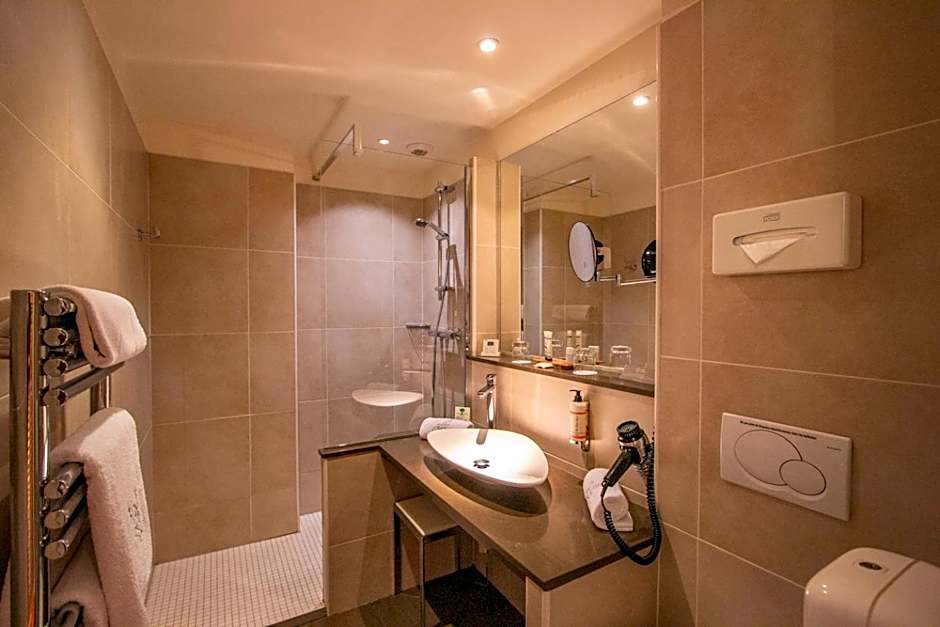 Les Jardins de Bakea