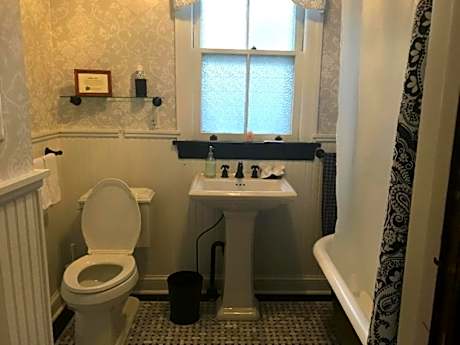 King Suite with Ocean View