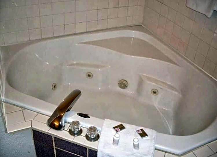 Western Holiday Motel