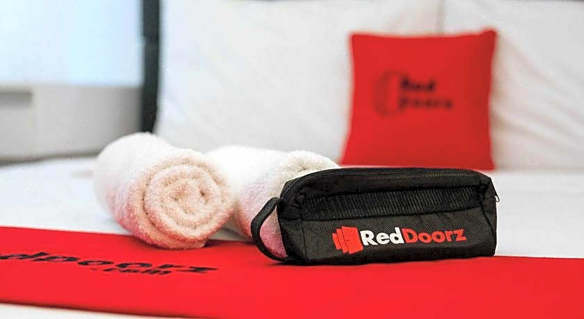 RedDoorz Plus @ Taman Madiun