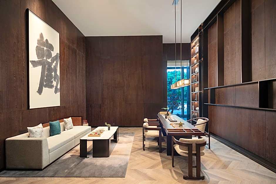 HUALUXE Haining By IHG