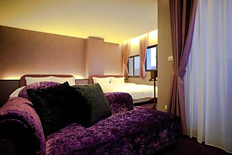 VIP Quadruple Room