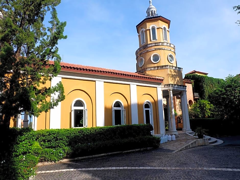 Villa Primo Eyrie Khaoyai near Toscana
