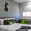 SR Hotel