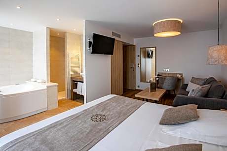 Hotel Principal - Double Room with Spa Bath (Accès Spa compris)
