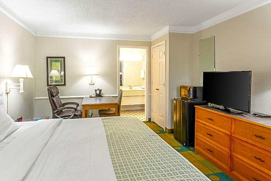 Rodeway Inn Huntsville West