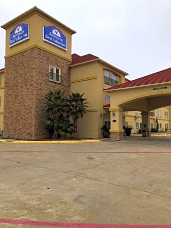 Americas Best Value Inn - Gun Barrel City