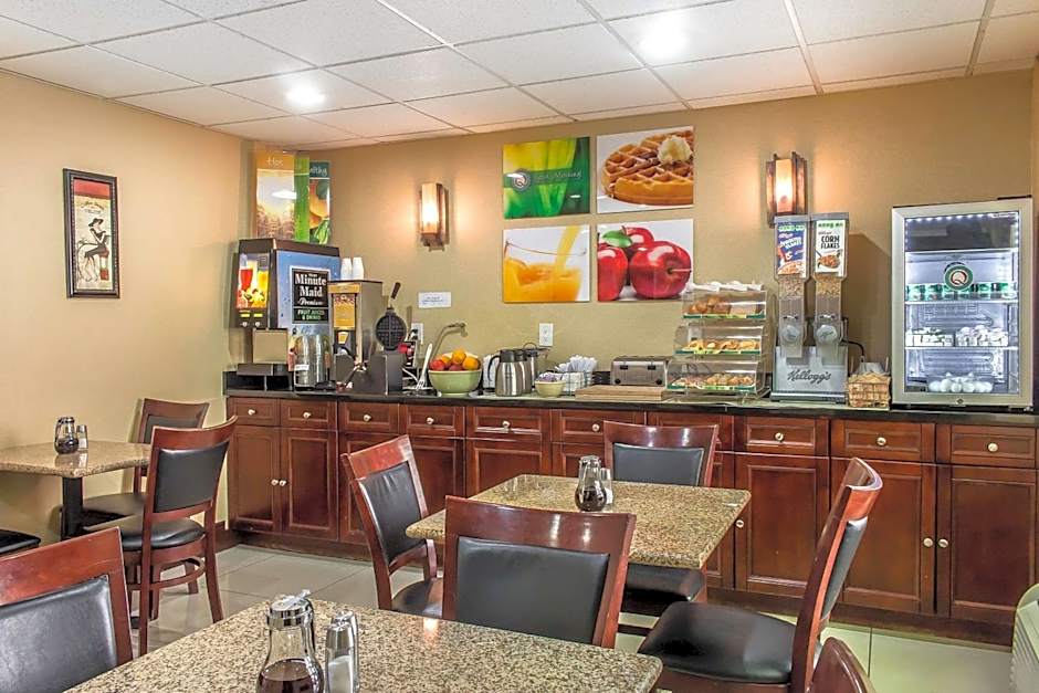 Quality Inn Near Mountain Creek