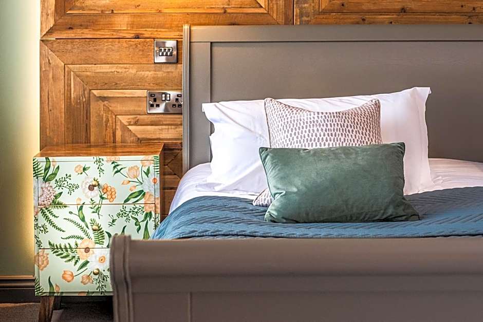 The Cricketers Clavering