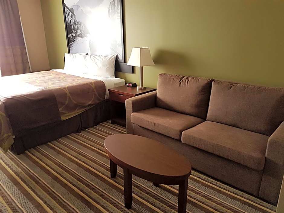 Super 8 by Wyndham Hardisty