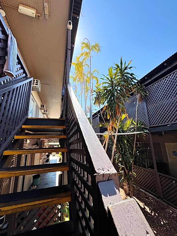 Roebuck Bay Backpackers