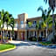 The Bayside Inn & Marina