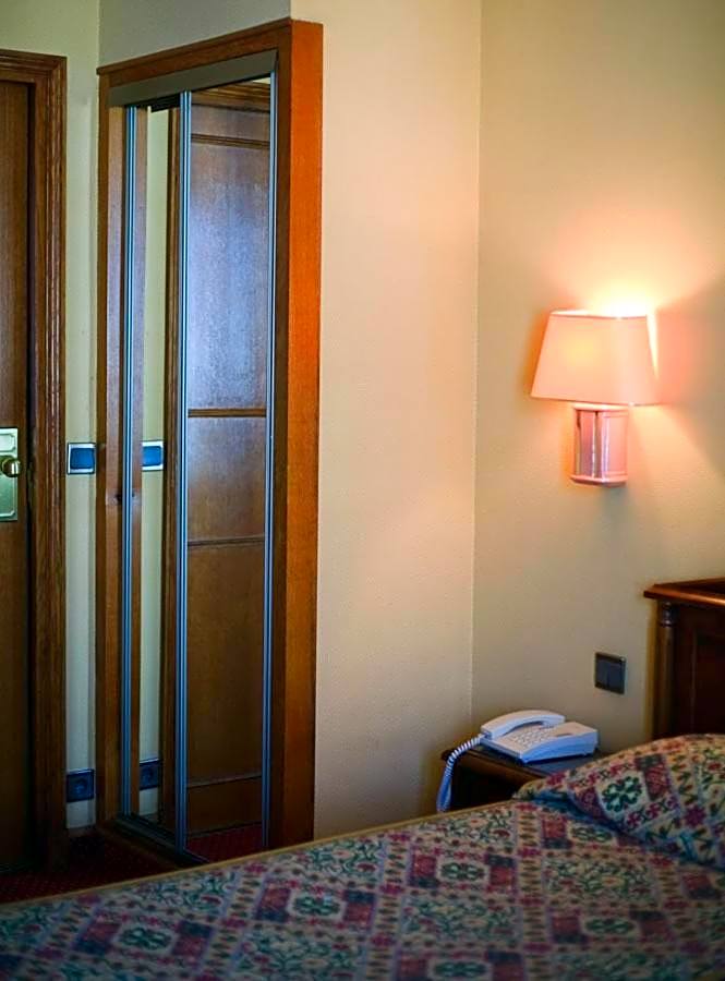 Hotel Meslay Republique