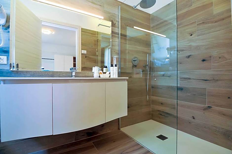Marina Suites & Apartments 4 stelle S