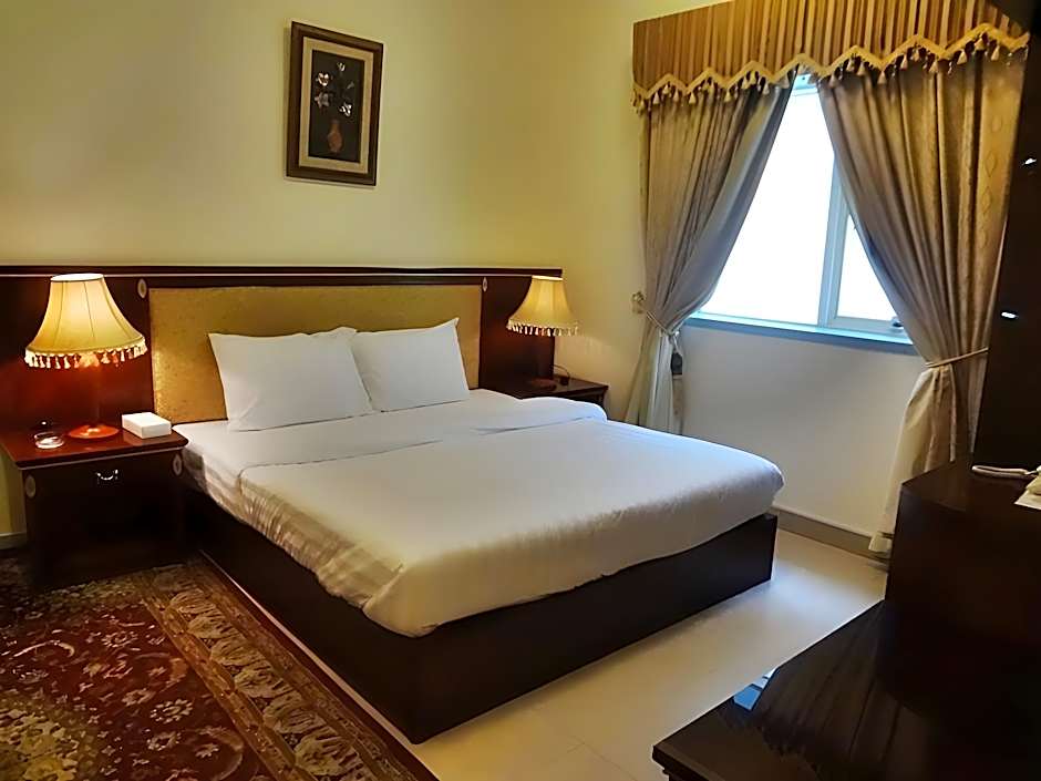 Dream Palace Hotel