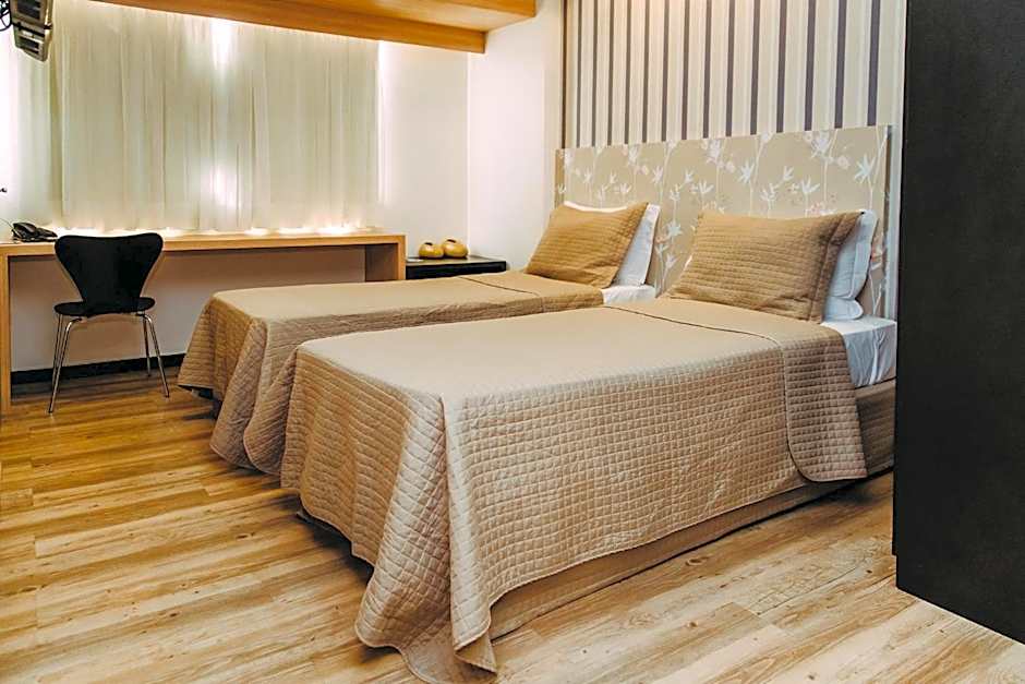 Hotel Executive Flat Arrey