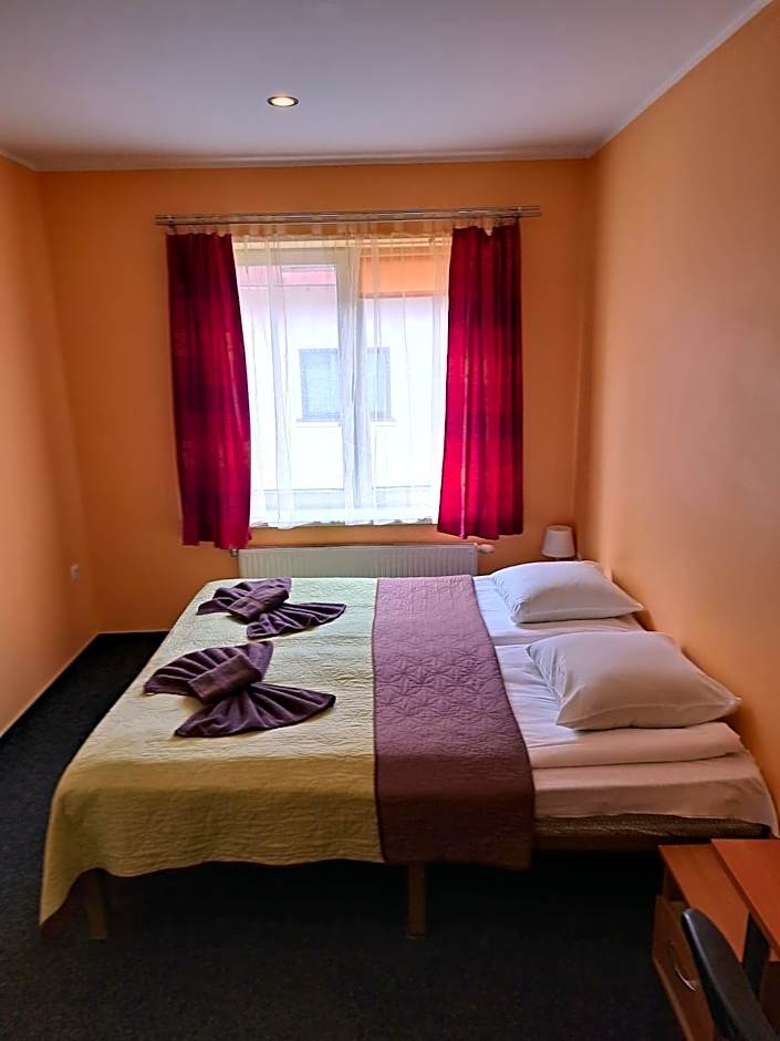 Jeruzale Hotel