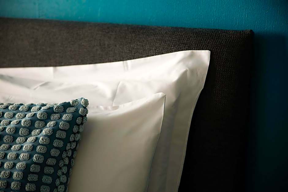 The Old Ship Aground