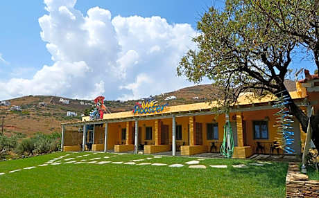 Rooster Guesthouse Rooms
