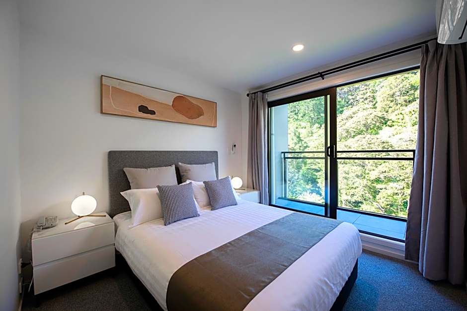 Sunrise Garden Suites