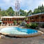 Urbanview Hotel D'Pineapple Villa Ciater